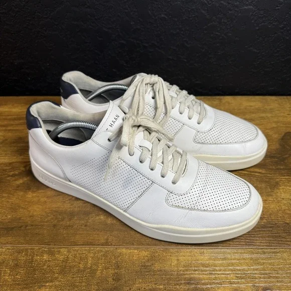 Cole Haan Grand Crosscourt White Leather Sneakers Mens 10.5 M C33987 Navy Trim - Picture 1 of 7